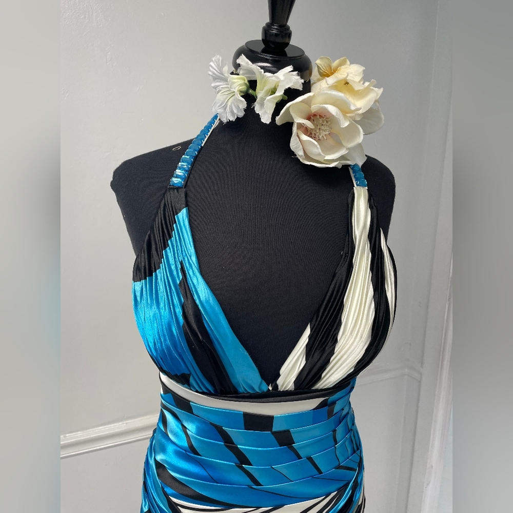 NWOT Kiss Kiss halter Dress w slit.   Size 14 in blue, black and ivory